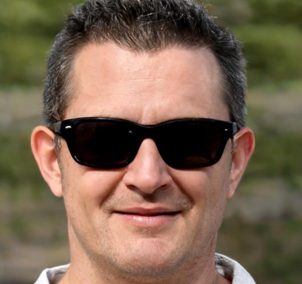 Dr. Michel Bergeron, Directeur de la Recherche Financière